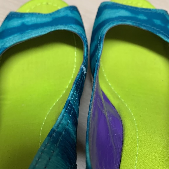 Calypso St. Barth for Target Blue and Green Size 7 Sandals - Picture 9 of 12
